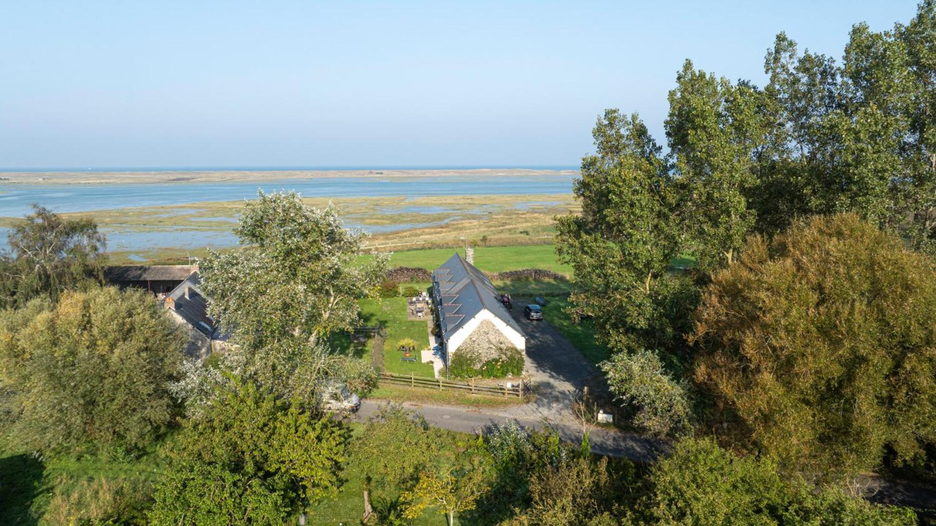 Le Bout Du Monde Bricqueville-sur-Mer Exterior foto
